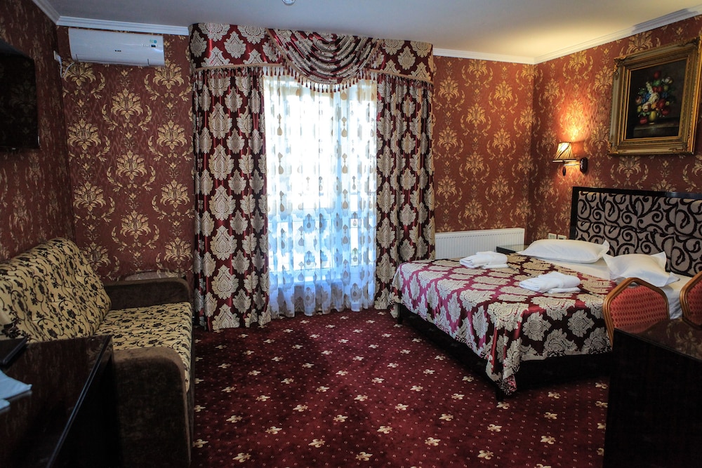 Suite, Sea View