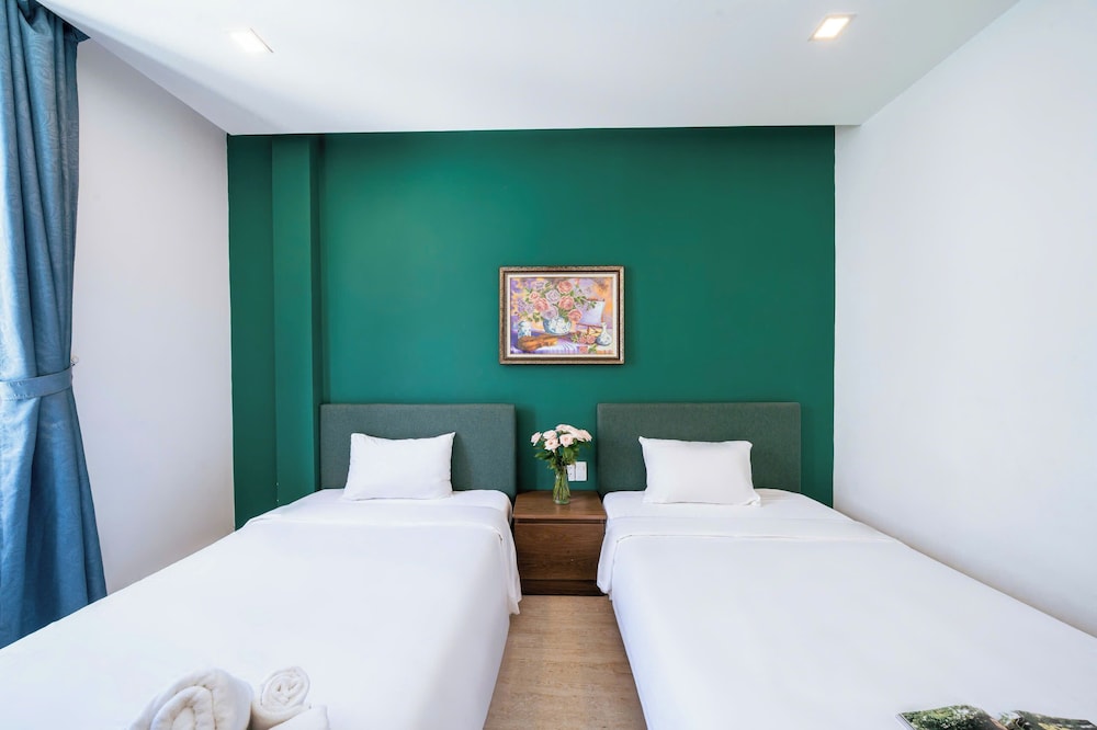 Superior Twin Room