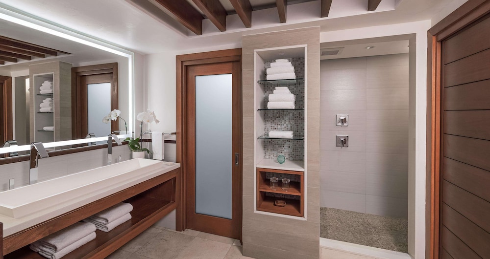 Longshore Luxury Room photo 2