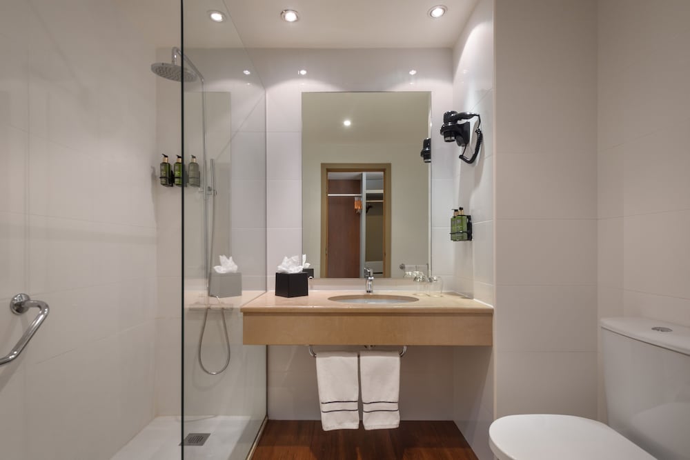 Melia Guestroom photo 2