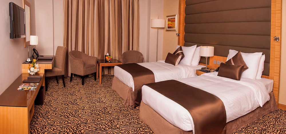 Superior Twin Room, 2 Twin Beds photo 3