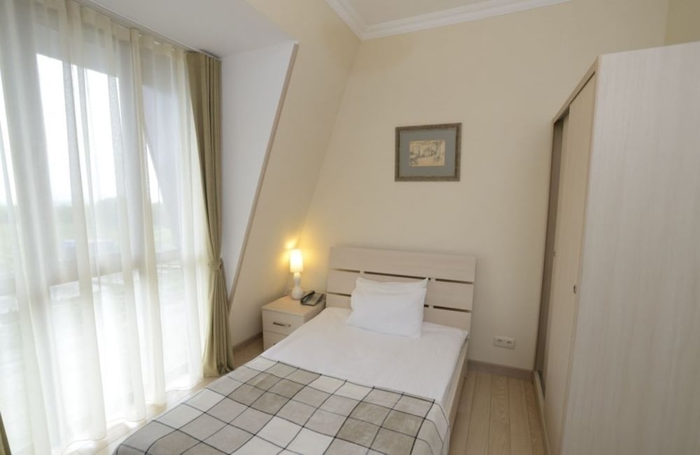 Classic Single Room