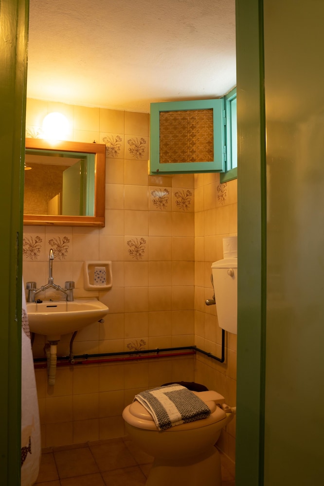Standard Room - Photo 6