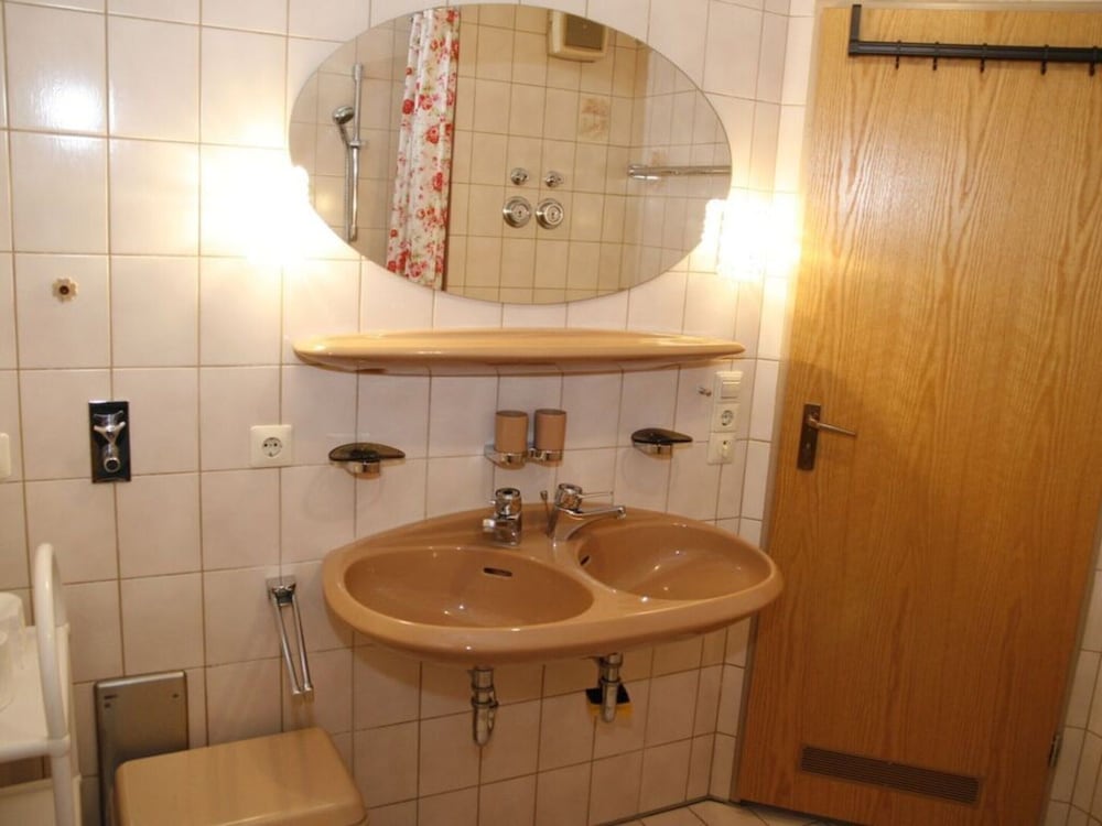 House photo 2