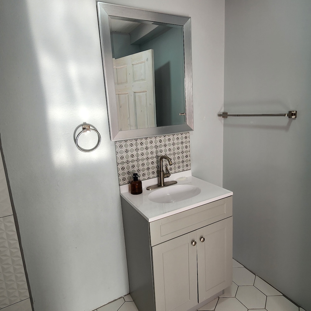Honeymoon Villa photo 2