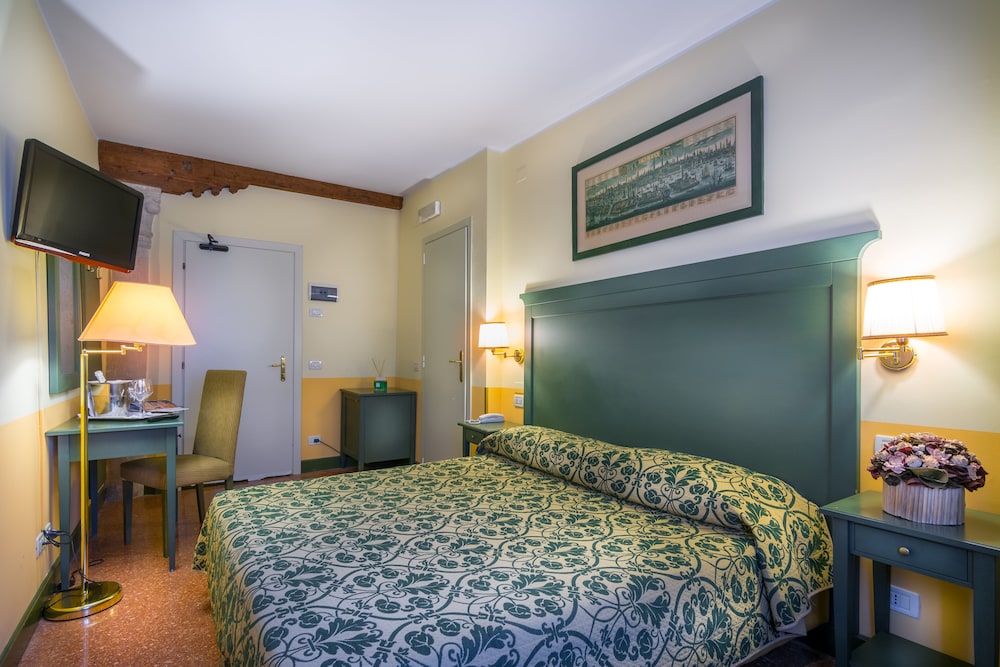 Flexible Room (Room change during stay)