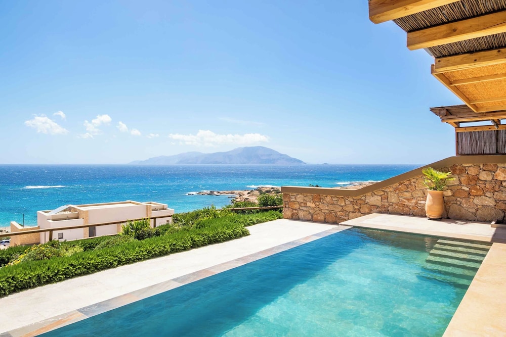 Superior Villa, 1 King Bed with Sofa bed, Private Bathroom, Sea View