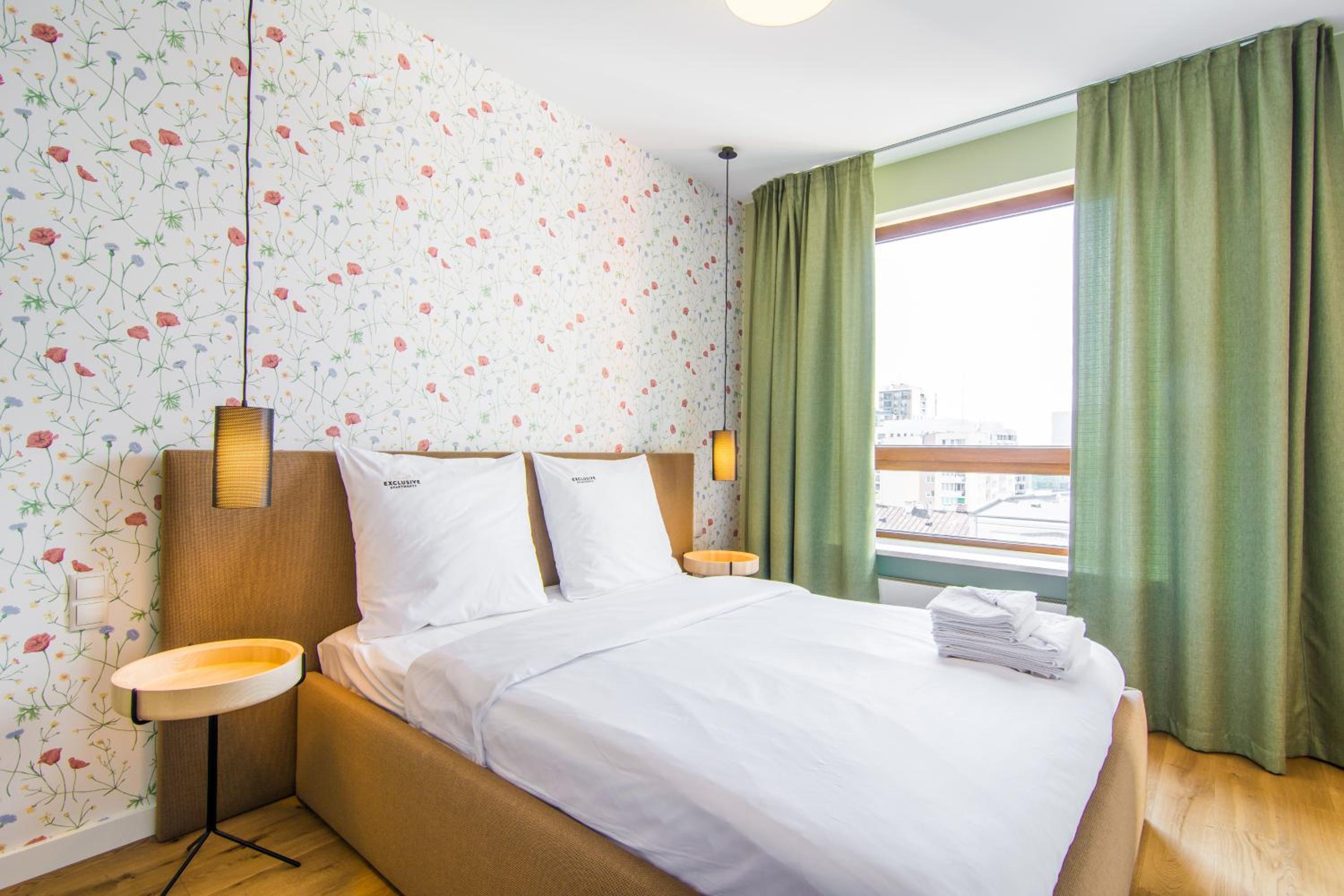 Deluxe One-Bedroom Suite