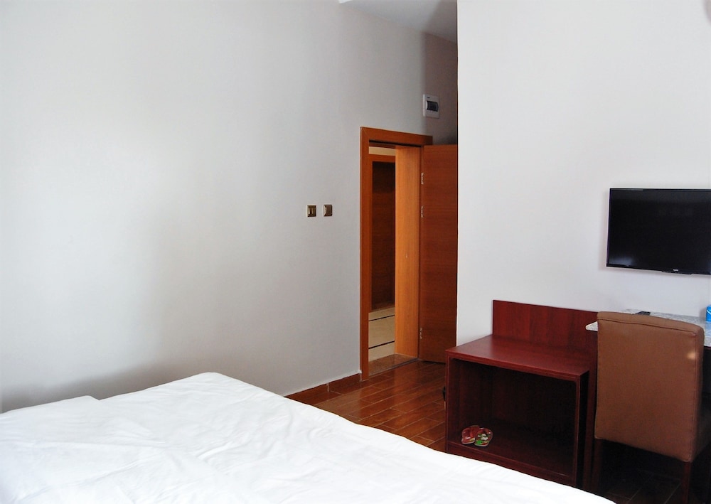 Single Room photo 3