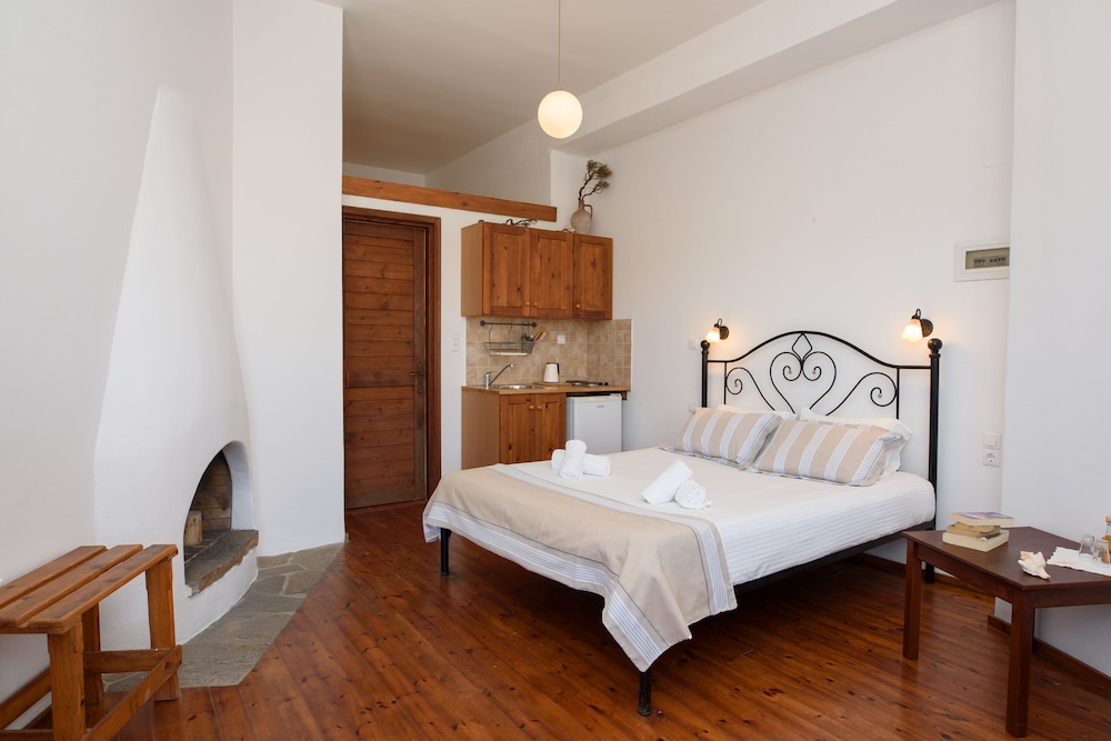 Romantic Studio, Sea View