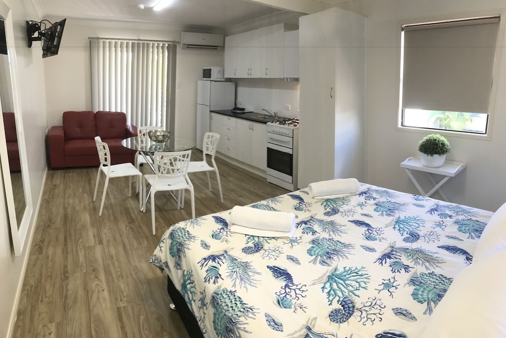 Studio Suite photo 2