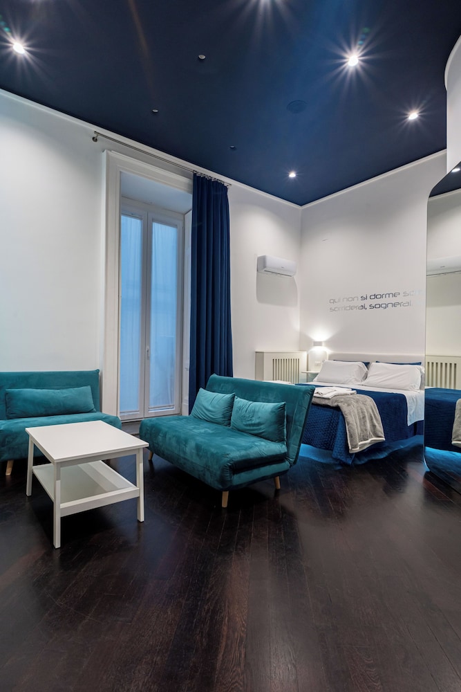 Deluxe Room, City View