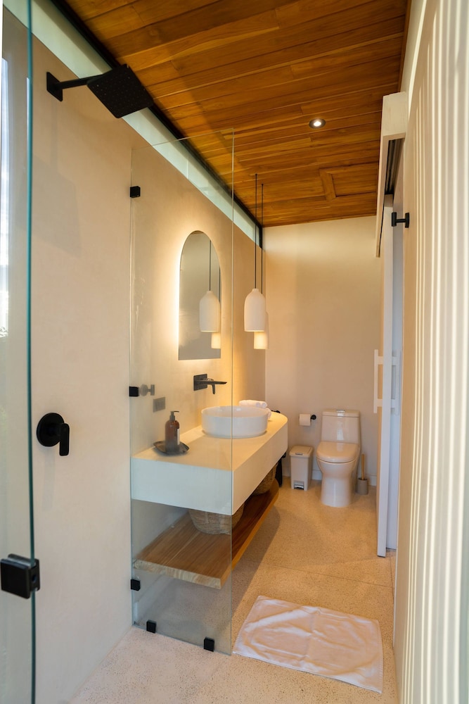 House, Accessible photo 3