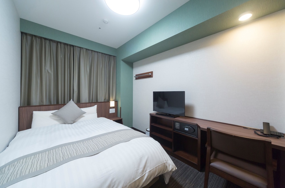 [No Cleaning Service] Semi Double Room, Non Smoking