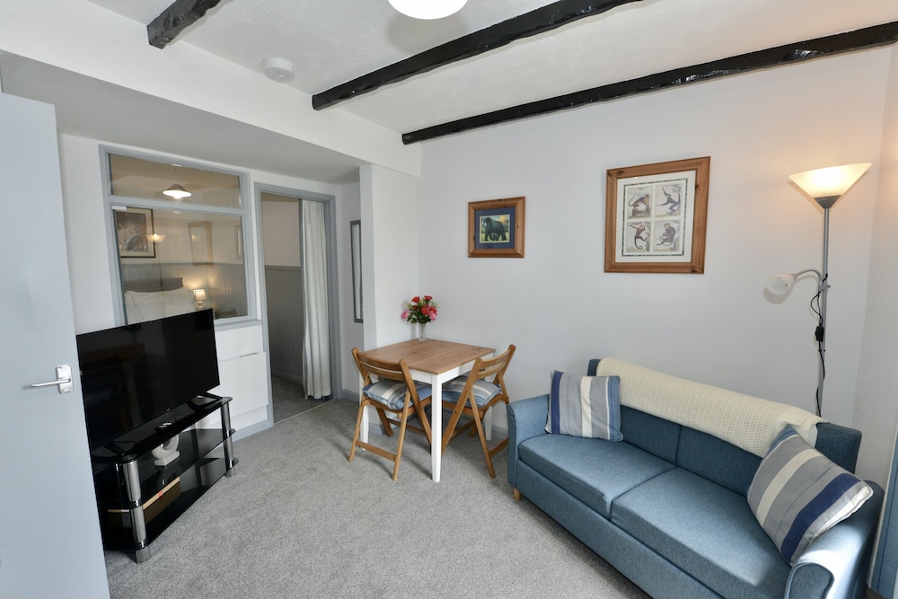 Comfort Apartment, Private Bathroom, Harbor View