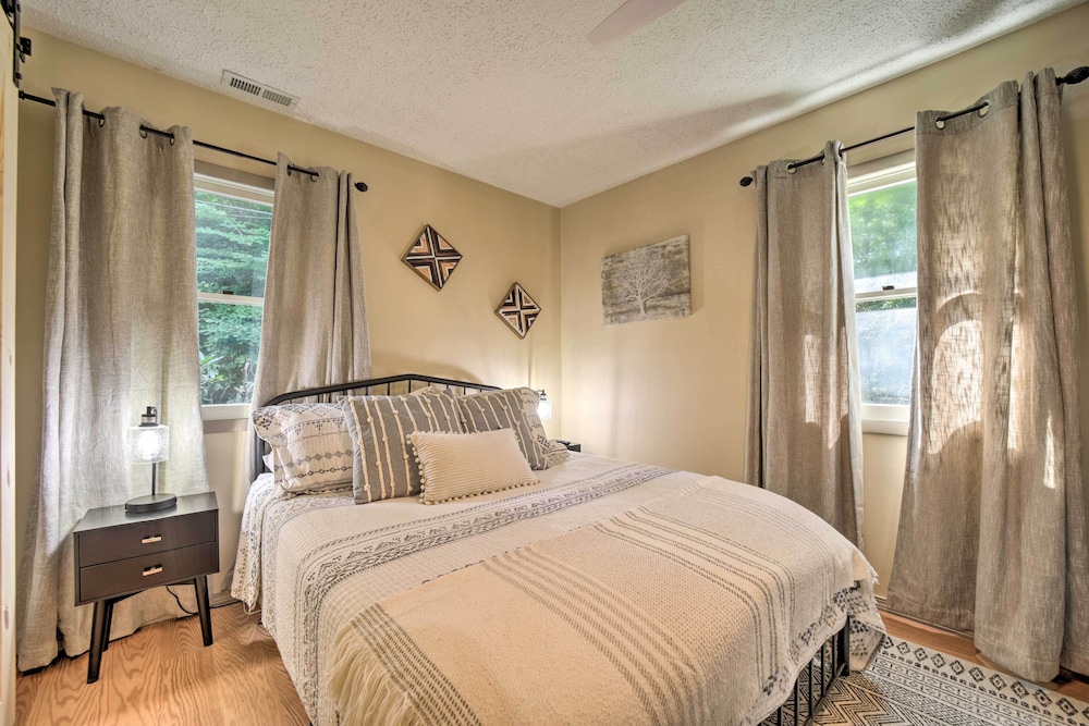 House (4 Bedrooms) photo 2