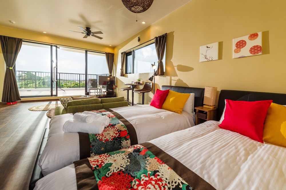 Basic Twin Room, Non Smoking, Sea View photo 1