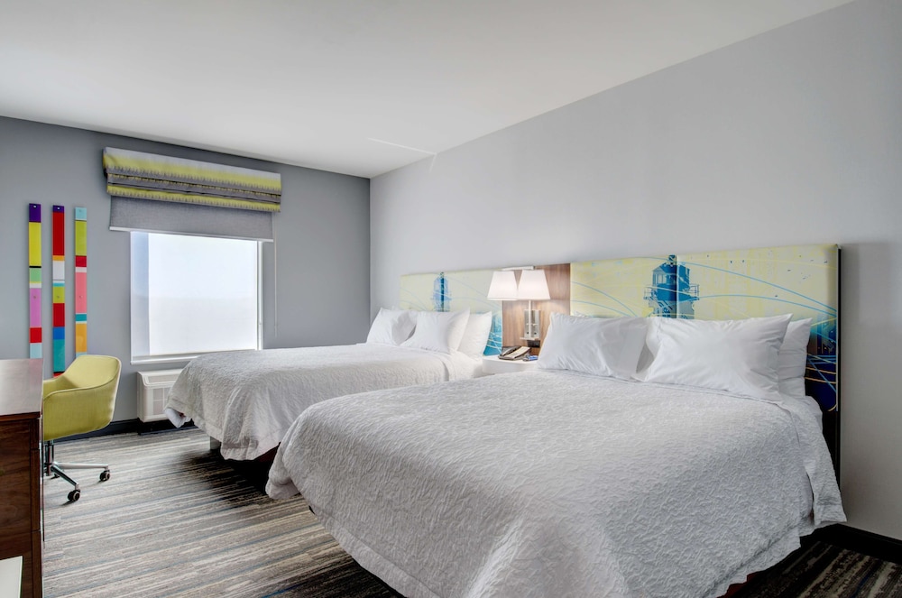 Room, 2 Queen Beds, Accessible (Hearing) - Photo 14
