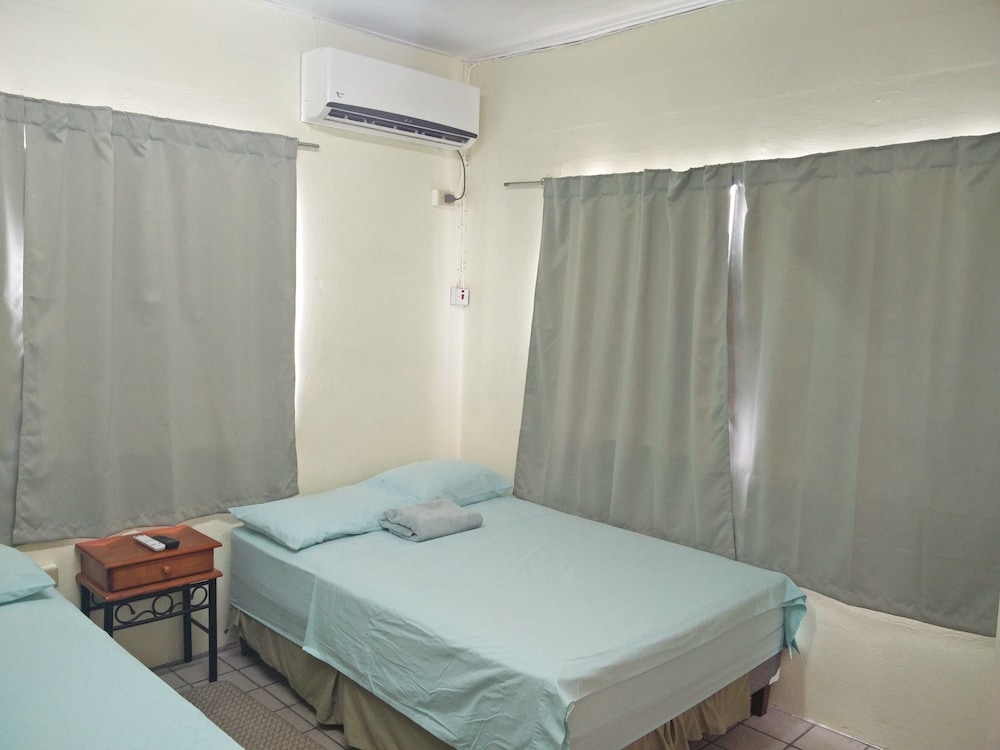 Economy Quadruple Room, 1 Bedroom