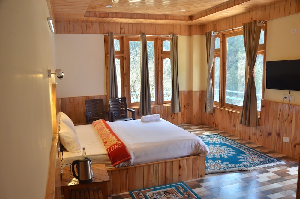 Double Room, Mountain View