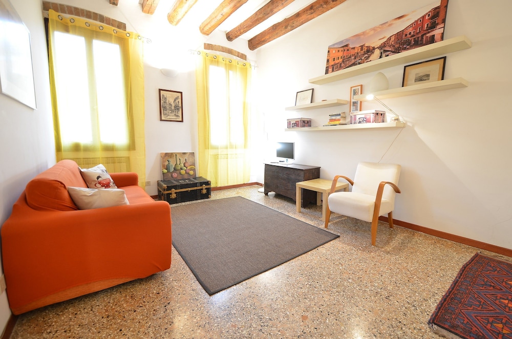 Basic Apartment, 1 Bedroom photo 3