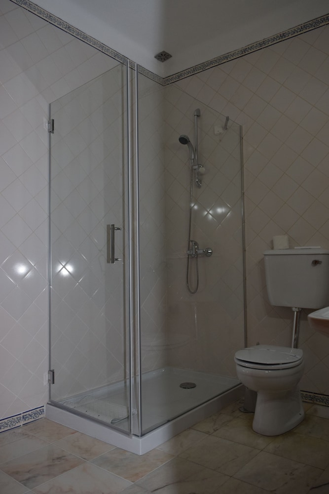 Standard Double or Twin Room (Single Use ) photo 2