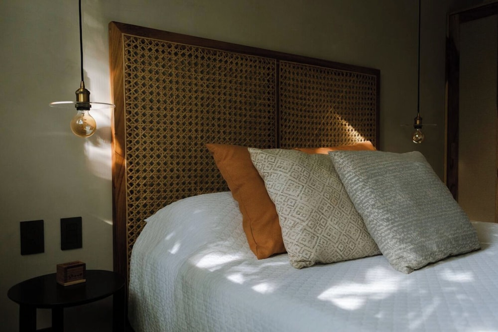 Nala Luxury Living - One bedroom suite #5 photo 1
