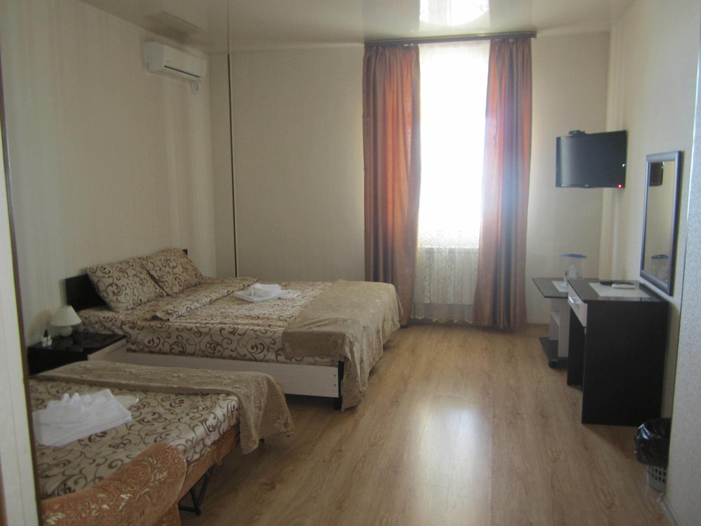 Standard Triple Room, Sea View photo 1