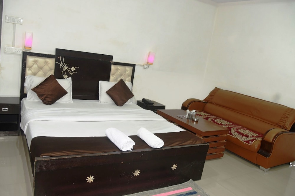 Executive Room - Photo 3