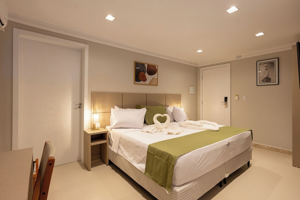 Deluxe Double Room photo 2