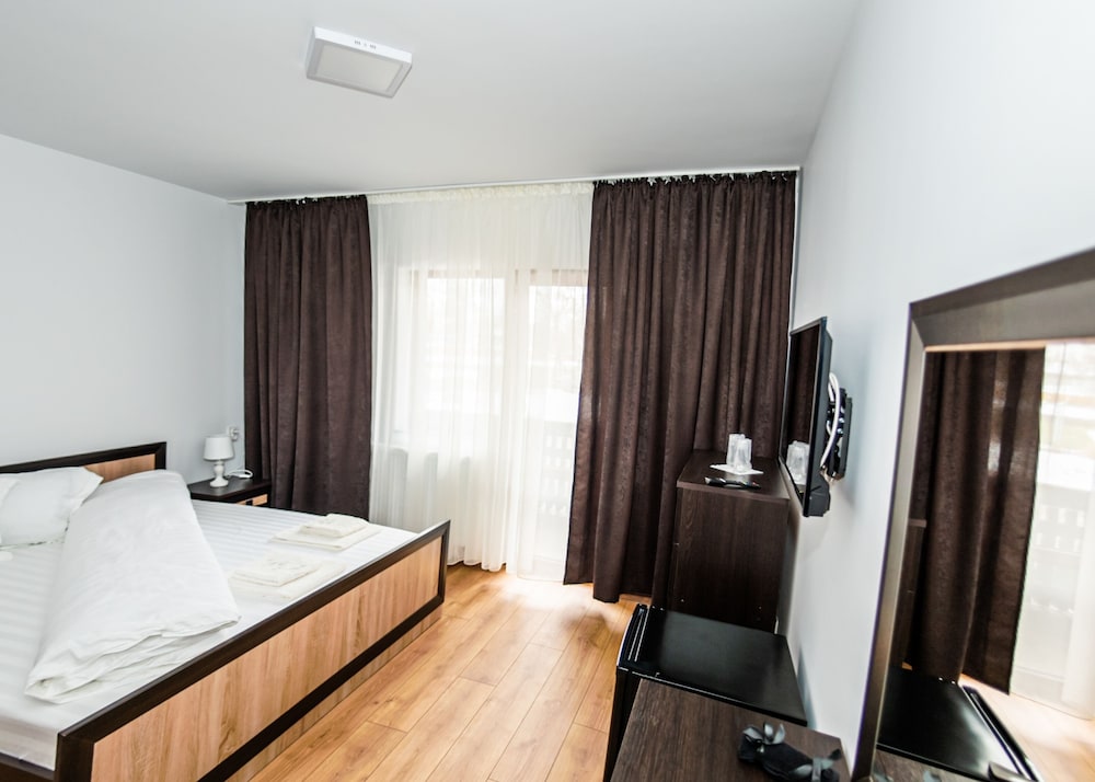Standard Double Room photo 3