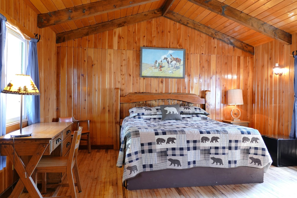 Deluxe Cabin, 2 Bedrooms, 2 Bathrooms (Cabin 6) photo 1