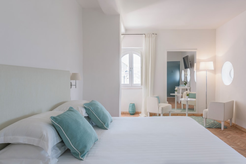 Deluxe Double Room, Patio, Ground Floor photo 2