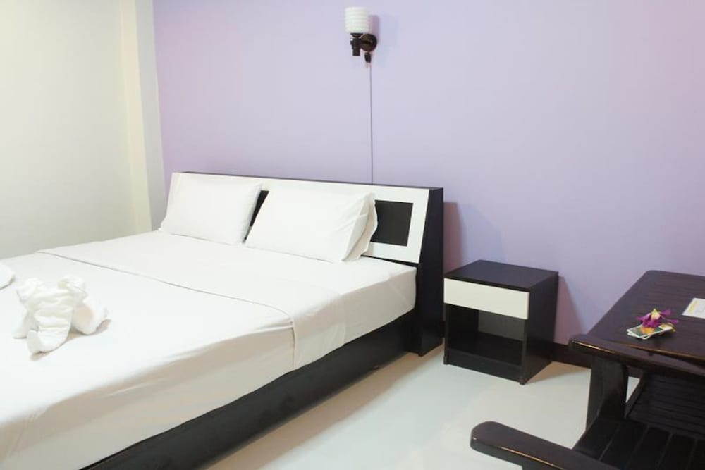 Standard Room photo 2