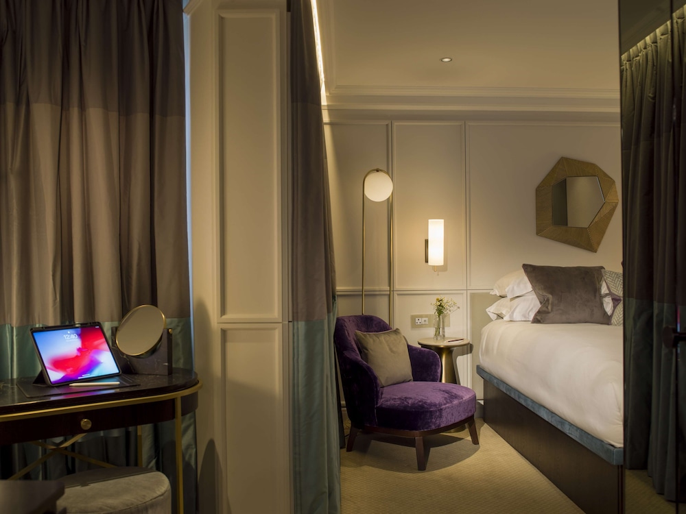 Superior Room, 1 Queen Bed