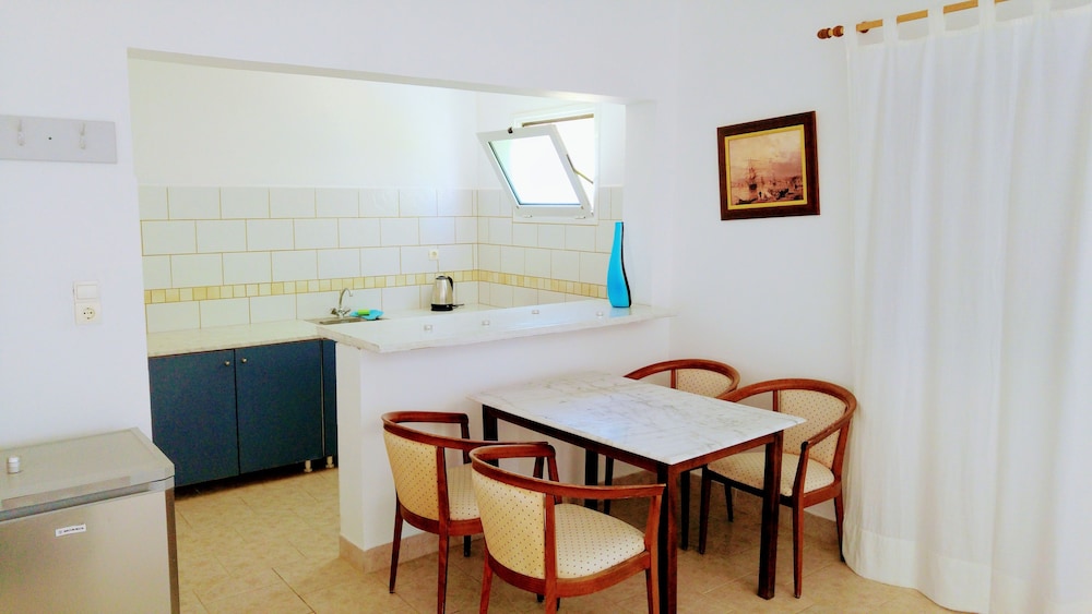 House (Phaedra) photo 2