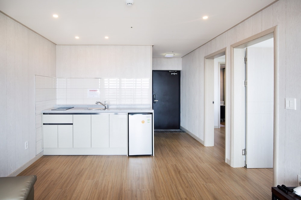 Suite, Garden View - Photo 5