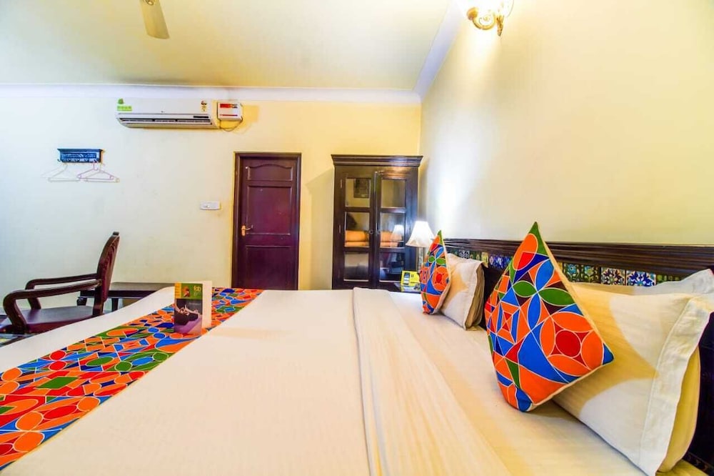 Deluxe Room - Photo 4