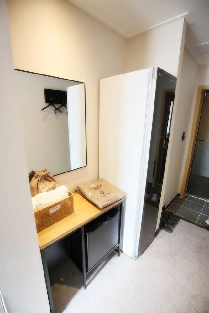 Standard Double Room, City View photo 3