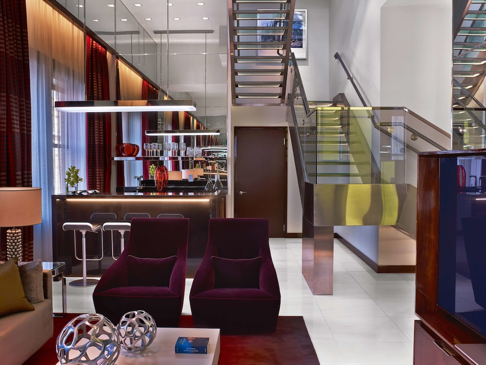 Penthouse (The Lumen Penthouse or Penthouse Loft) - Photo 4