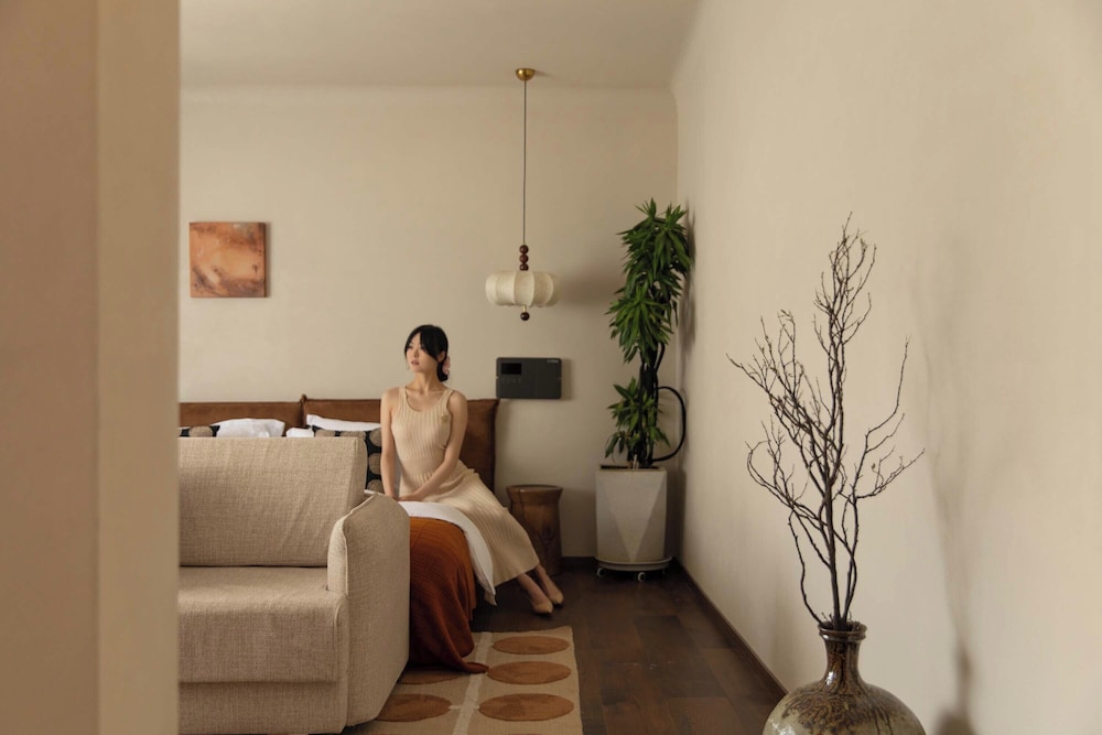 Family Suite, Courtyard View