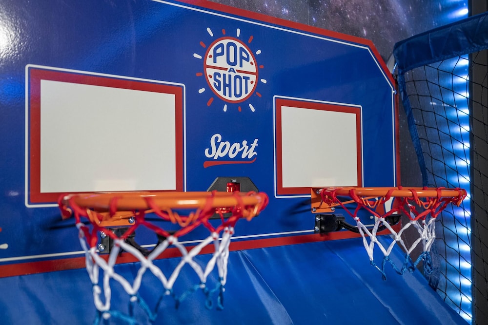 Storey Lake NEW Game Room Private Pool Free Water Park Shuttle, 사진 15