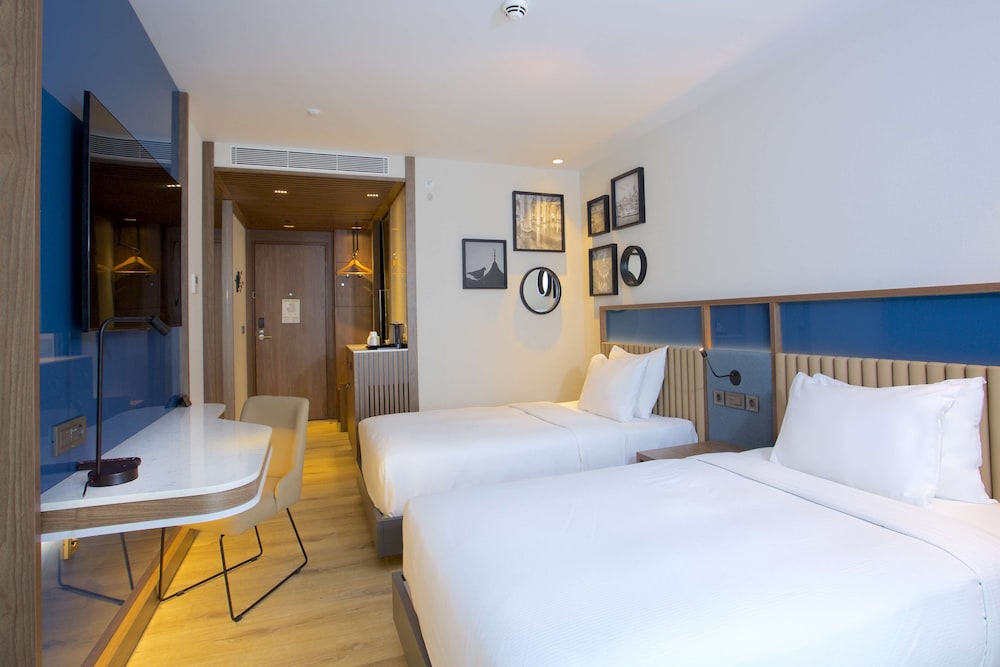 Room, 1 Queen Bed, Accessible