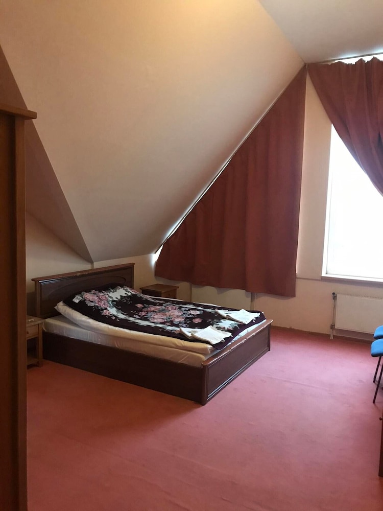 Economy Quadruple Room