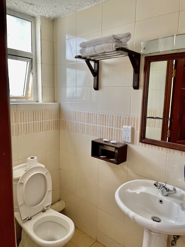 Kenya Comfort Suites — photo 66