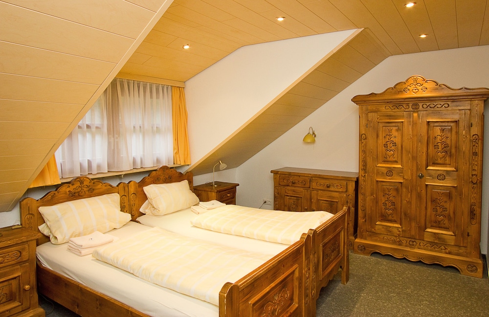 Double or Twin Room, Non Smoking photo 1