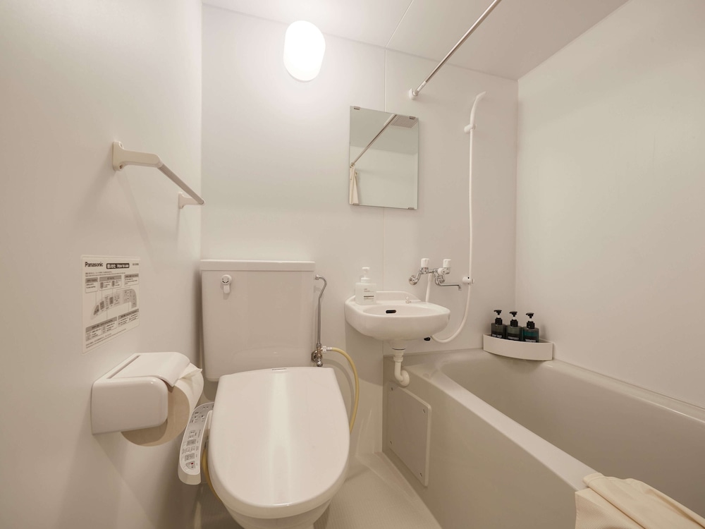 Standard Quadruple Room - Photo 5