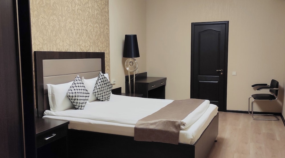 Classic Double Room - Photo 1
