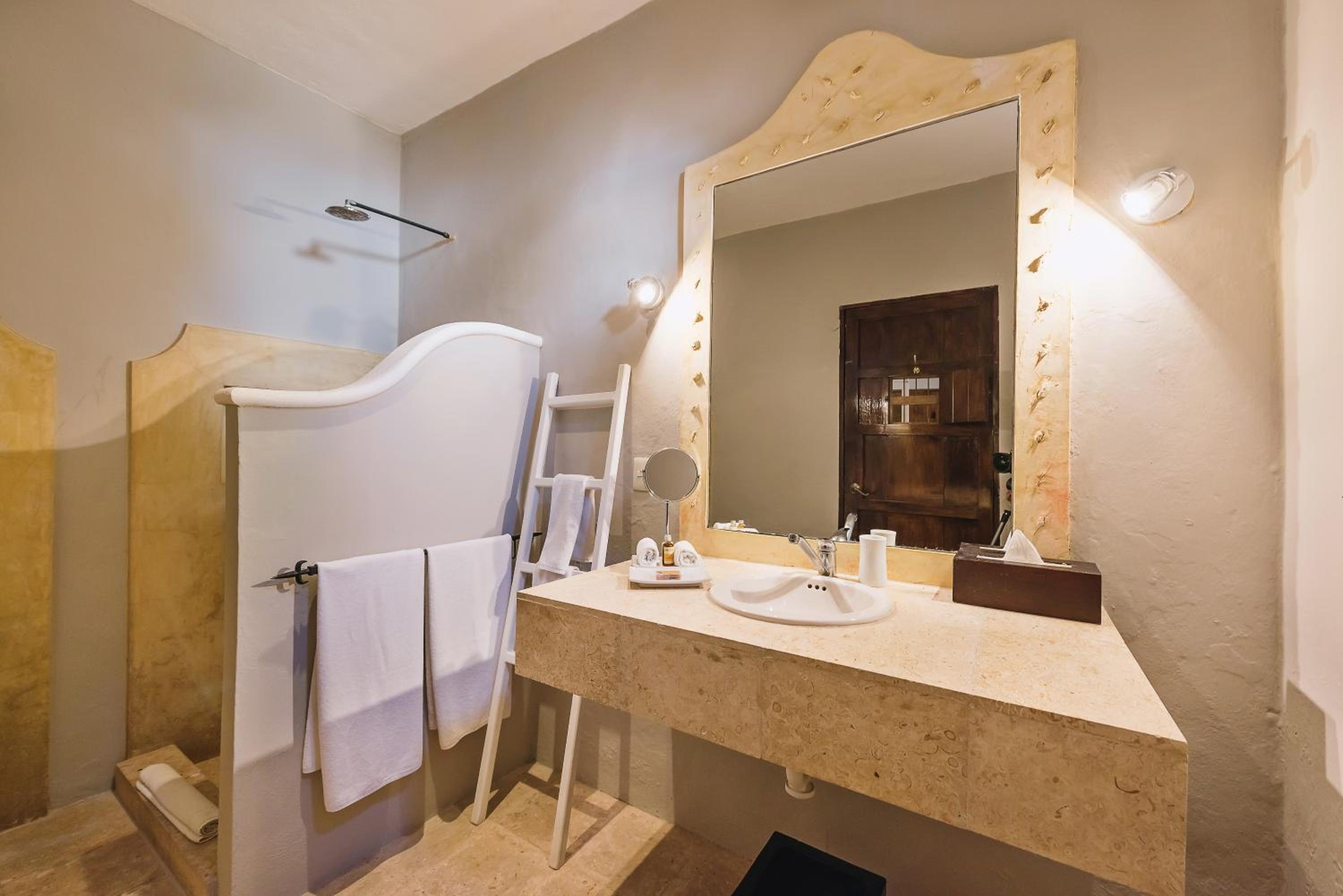 Small Double Room photo 2