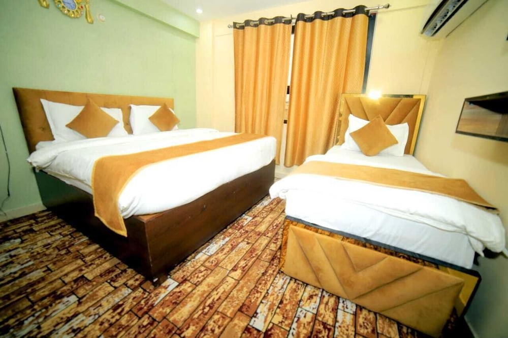 Luxury Room